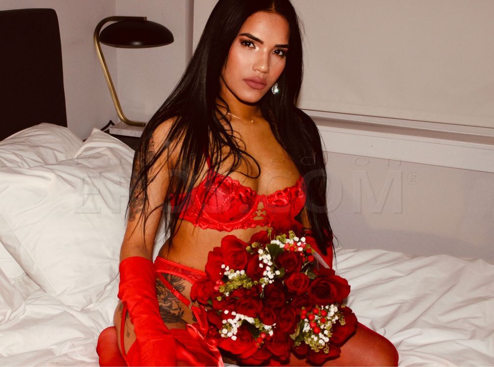 Mia — photo 4