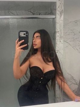 Natalia Noor In Troy