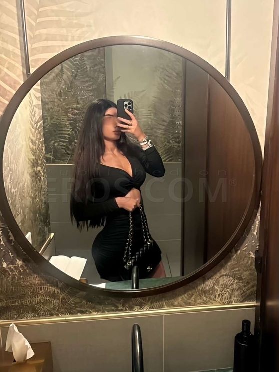 Natalia Noor In Troy Arab