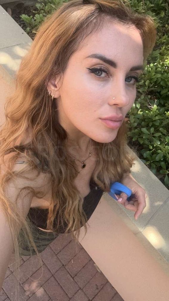 HottieMila — photo 4