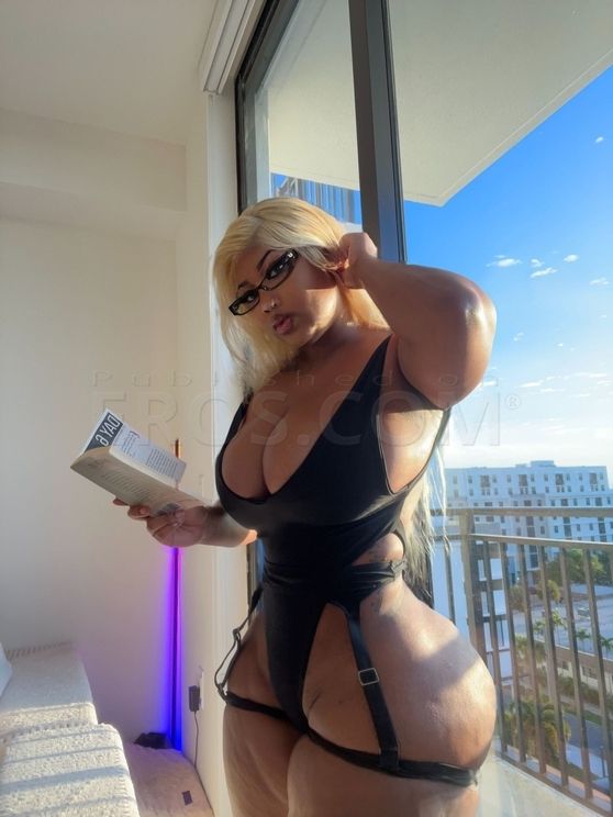 Baddie Vee