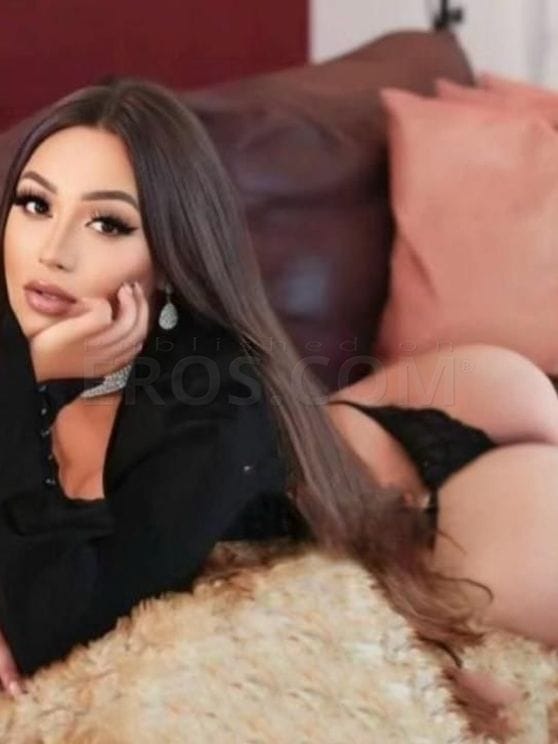 VIP Camila