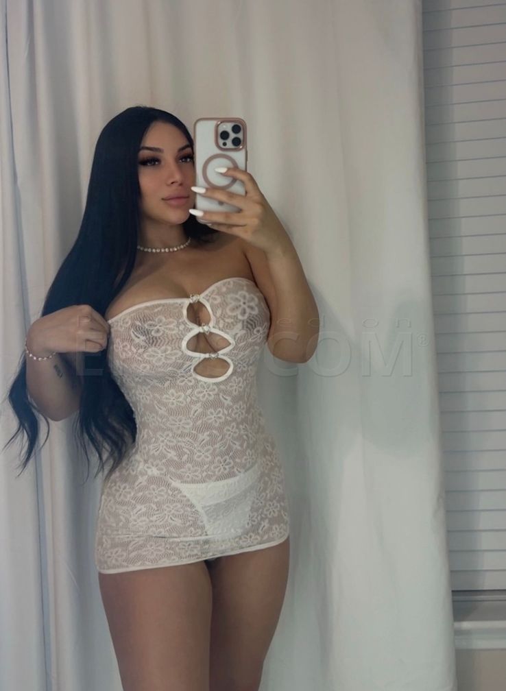 Angie — photo 4
