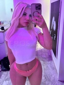 Mia