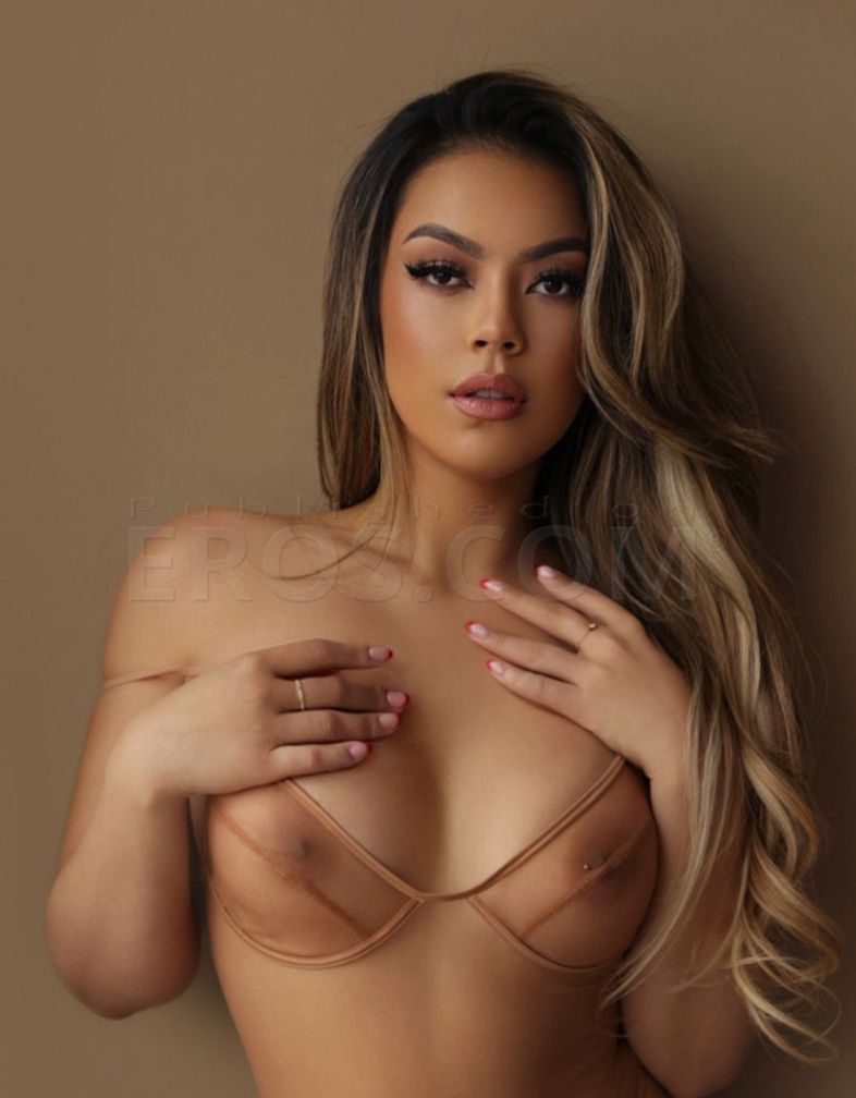 Sydney Sloan — photo 8