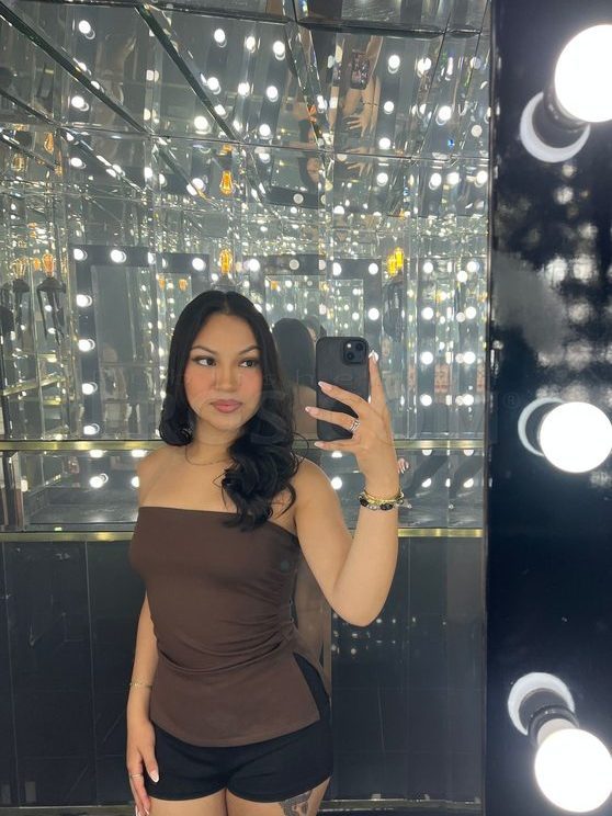 Eli Asian gril