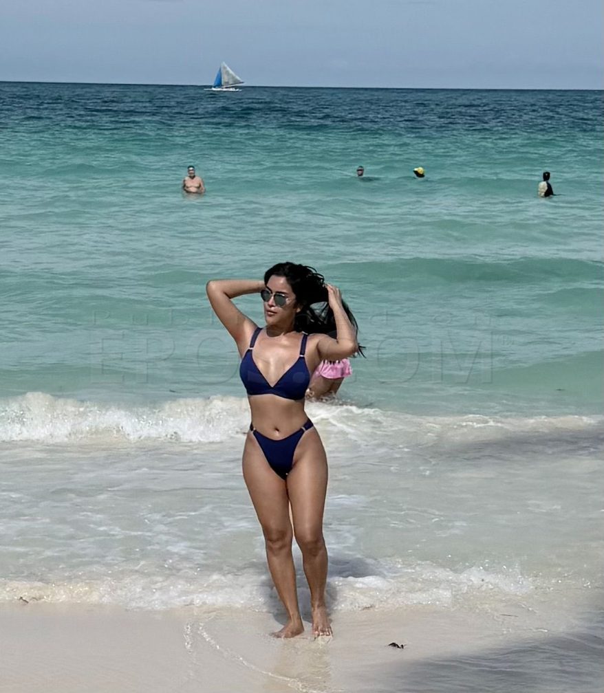 Alison Hawaiin Princess — photo 3