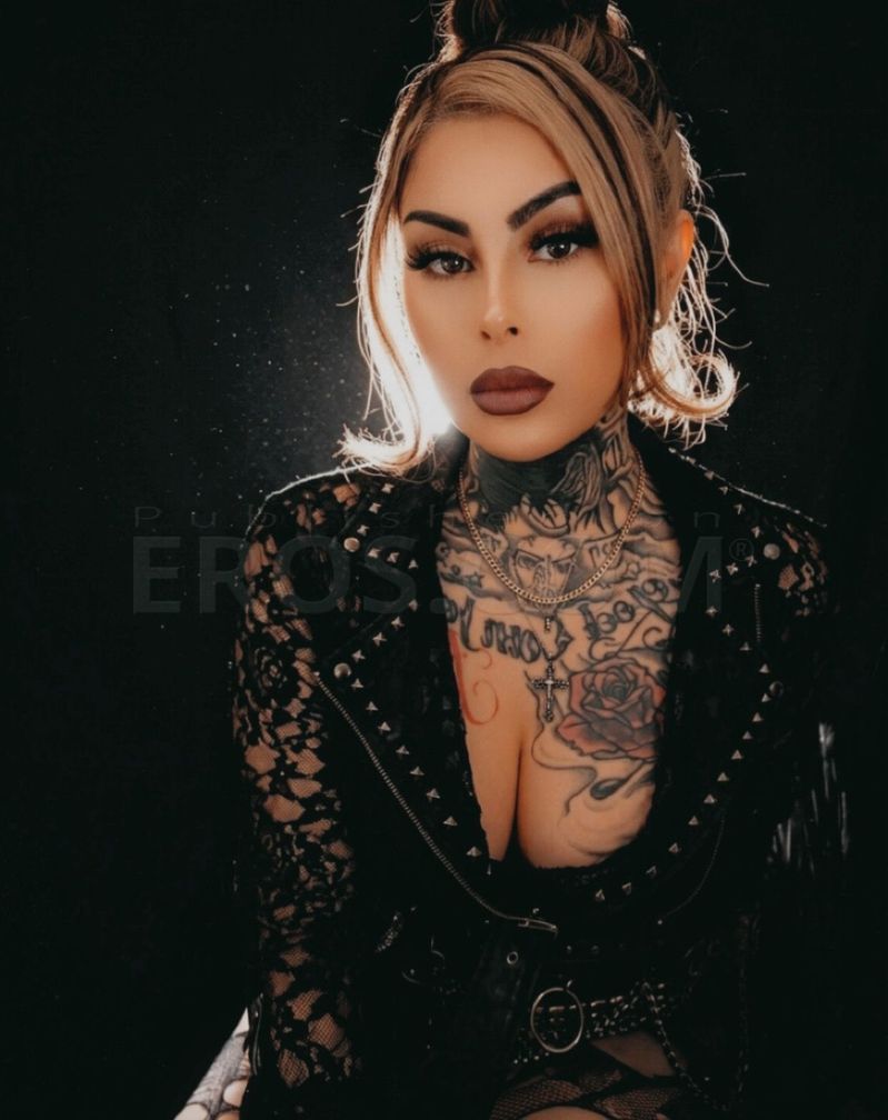 VIP Juicy Julee