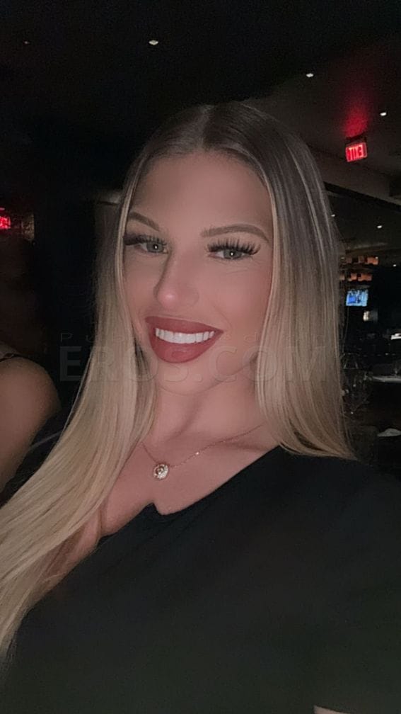 Lexi — photo 2