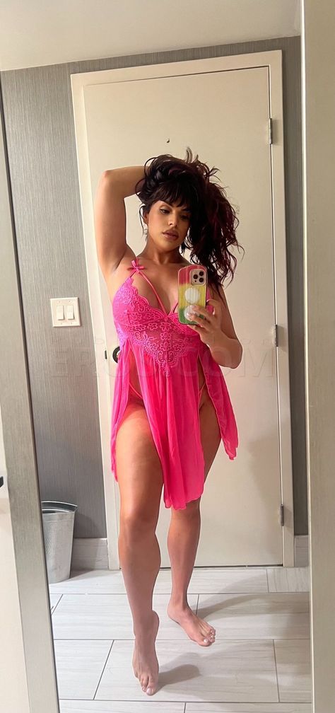 VIP TS Karolina in Indianapolis