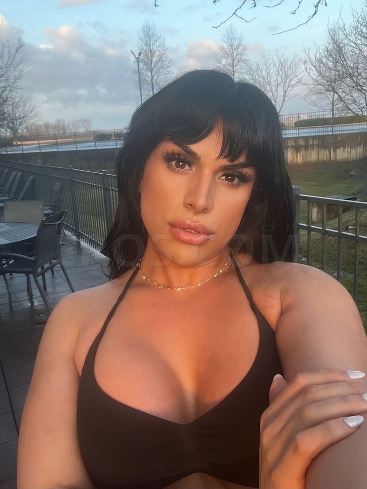 VIP TS Karolina in Indianapolis