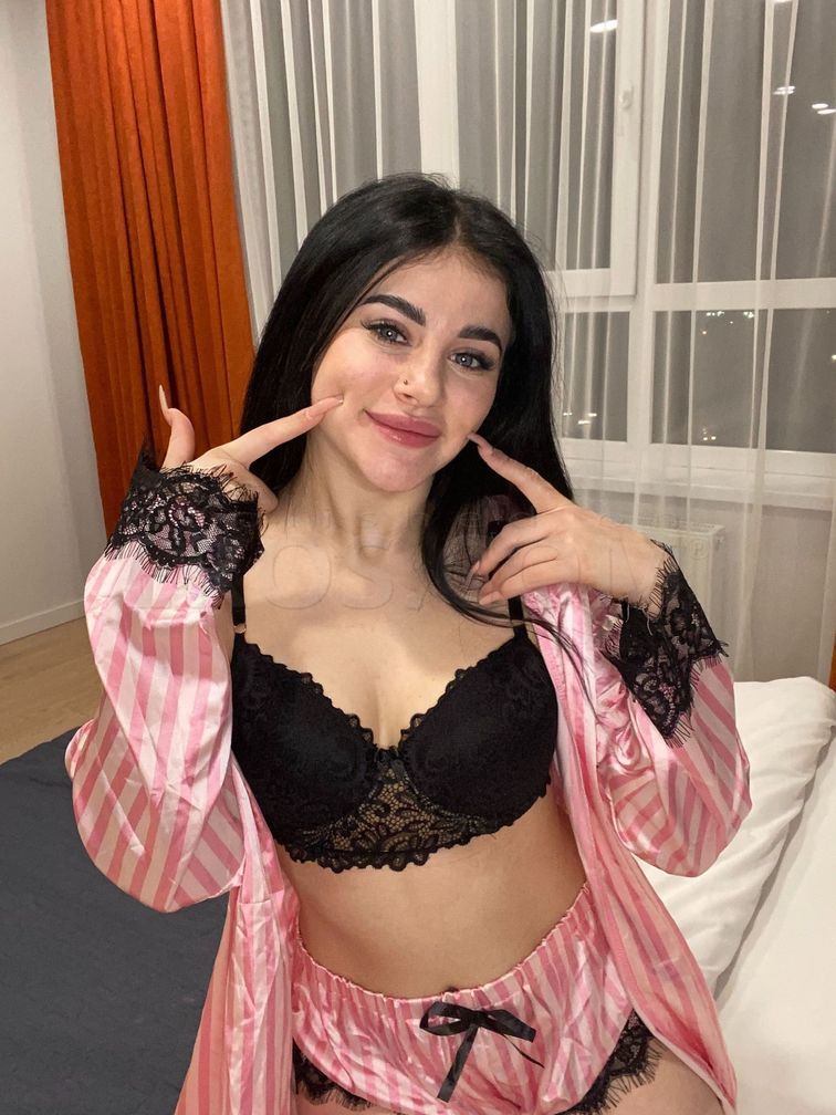 Anastasiia in St. Louis