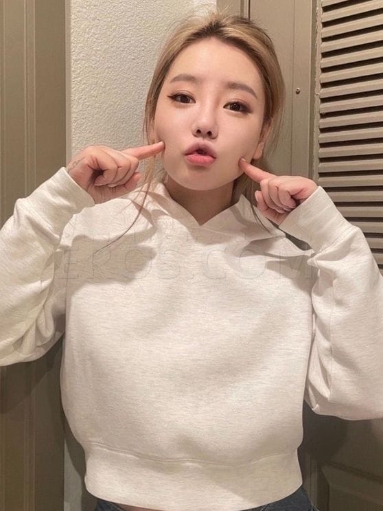 Cute Mia