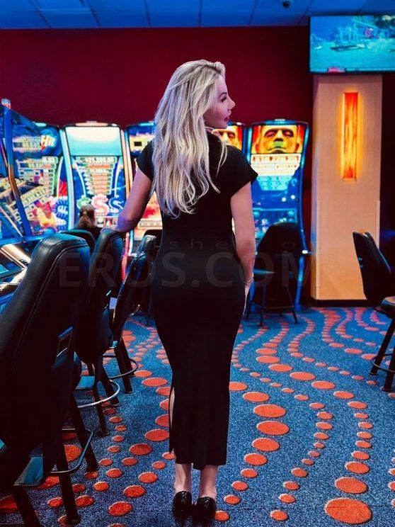 Sabrynna in Vegas
