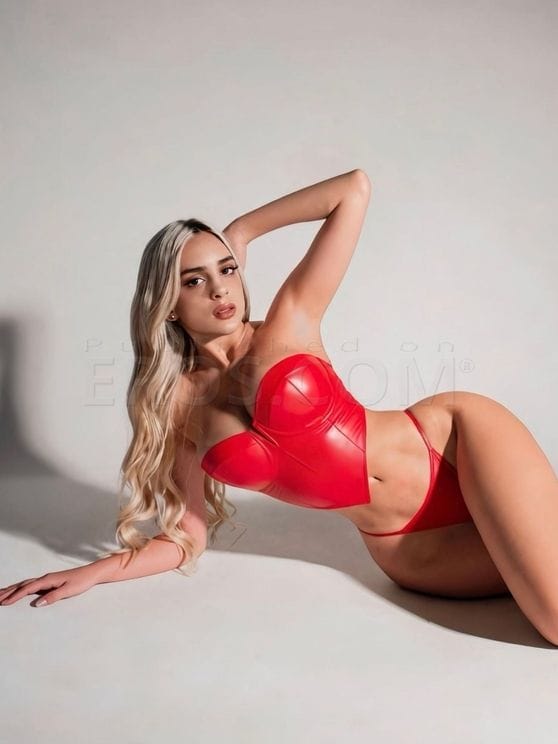 Mia Velvet