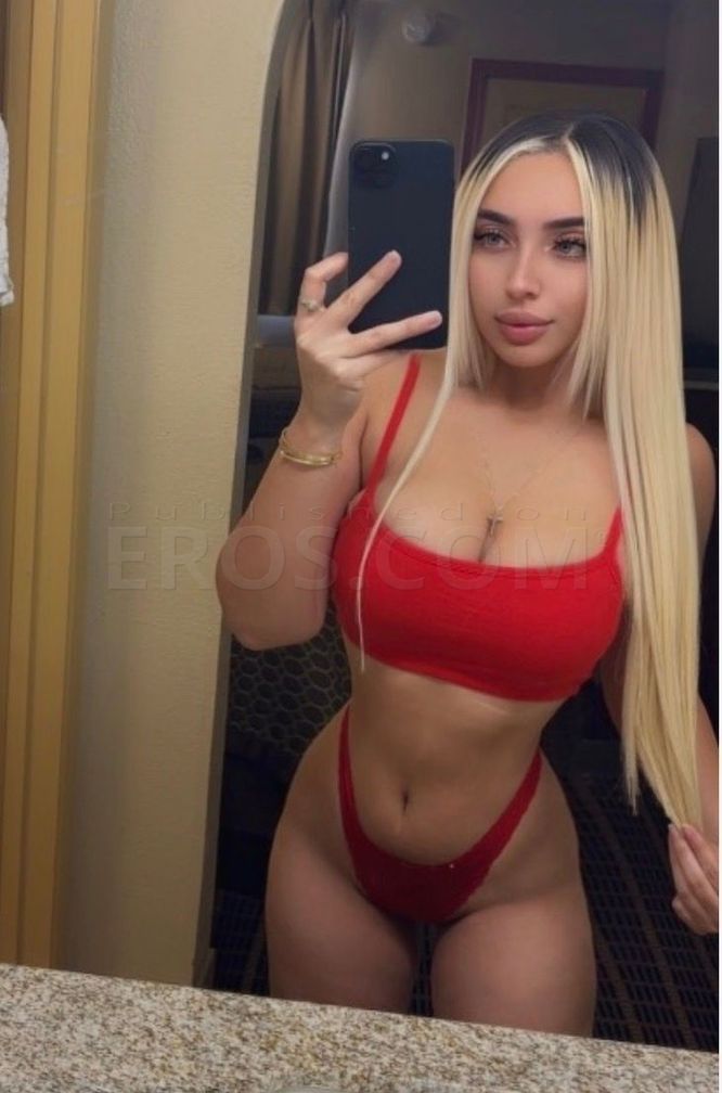 Mia — photo 3