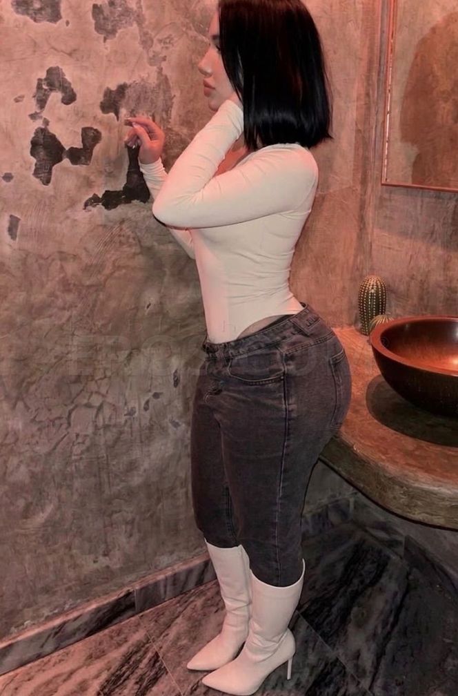 Mia — photo 3