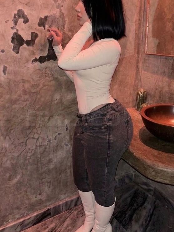 Mia