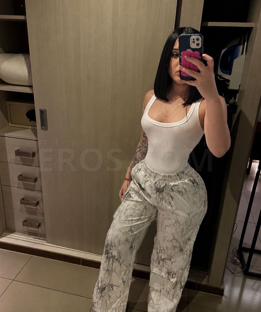 Mia — photo 7