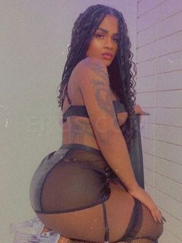 TS Anitta in WOBURN
