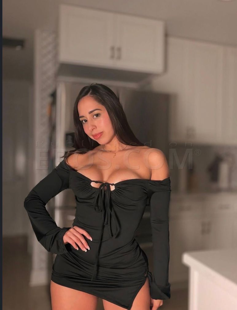 Sweet and intelligent text me