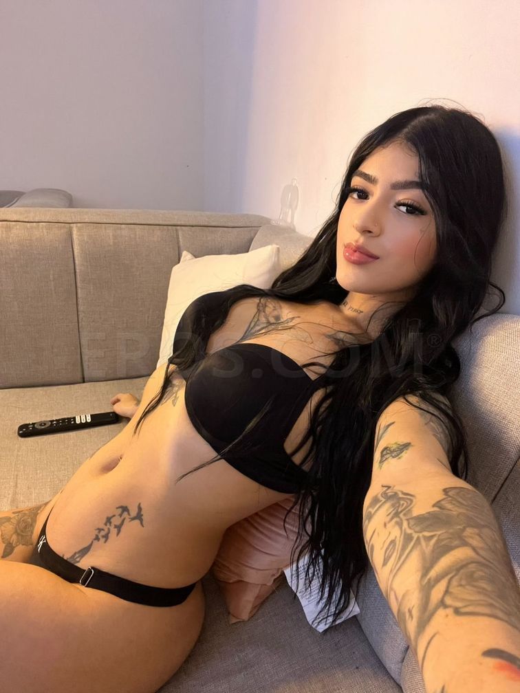 Daniela — photo 1