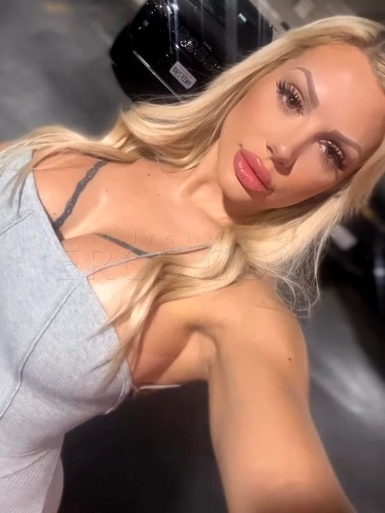 Chloe