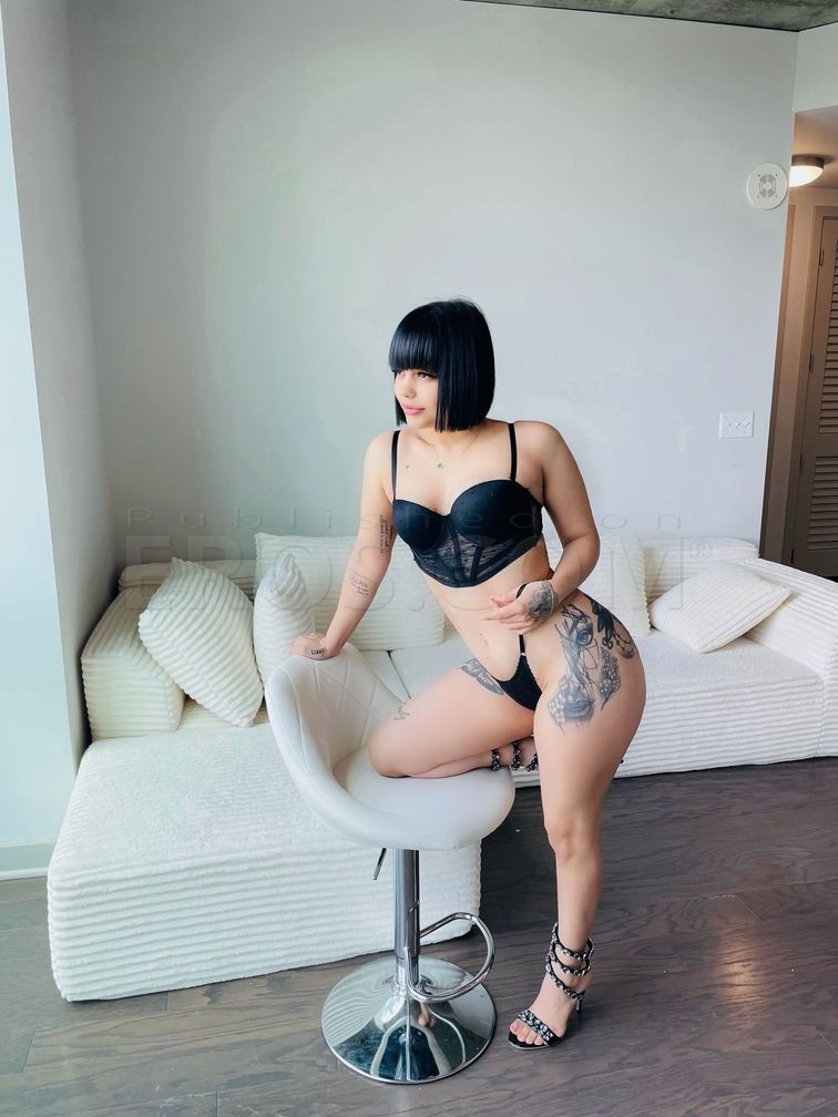 Paola in Charlotte — photo 6