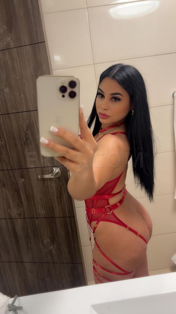 Laura Colombian — photo 4