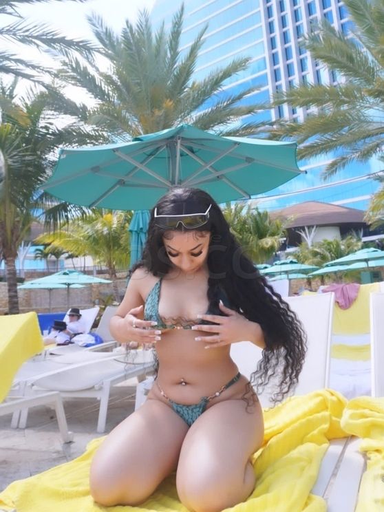 Amina Monroe