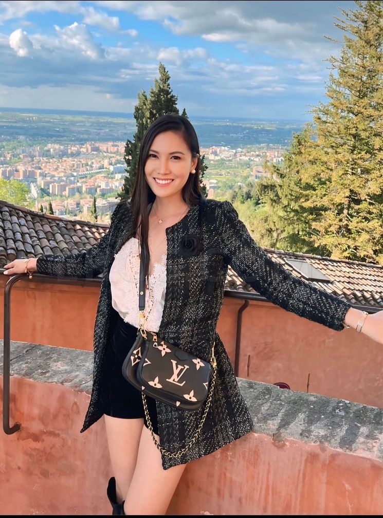 Sasha italian-chinese Model — photo 4