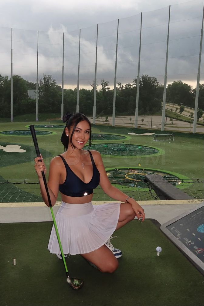 Sasha italian-chinese Model — photo 7