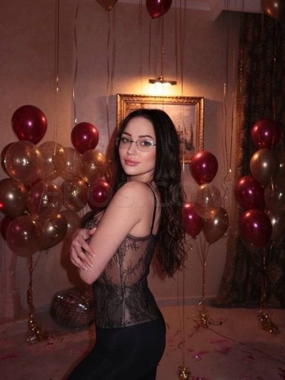 Emili