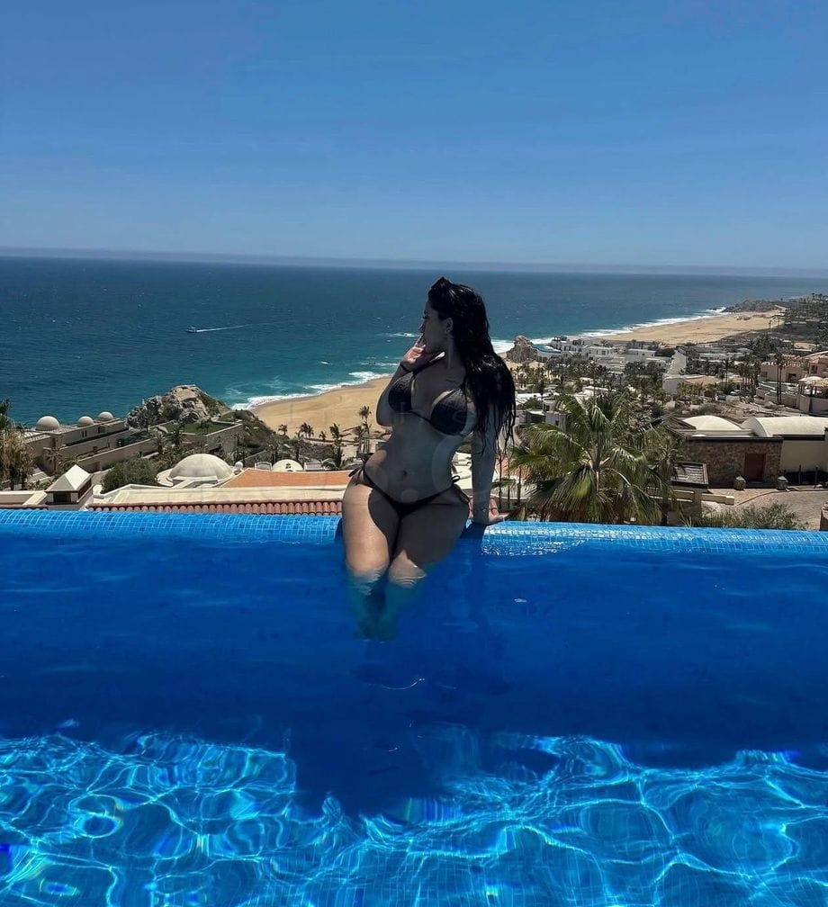 Isabella — photo 3