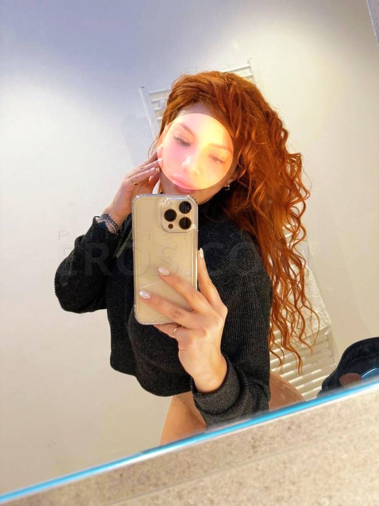 Jhene Rose in Richmond