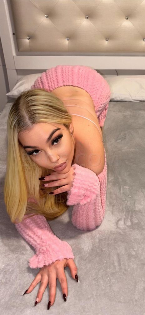 Melanie — photo 2