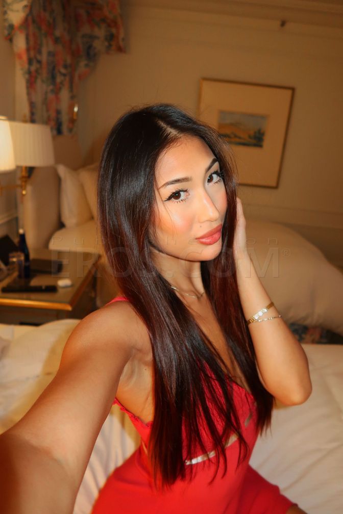 VIP Miss Mina Luxx