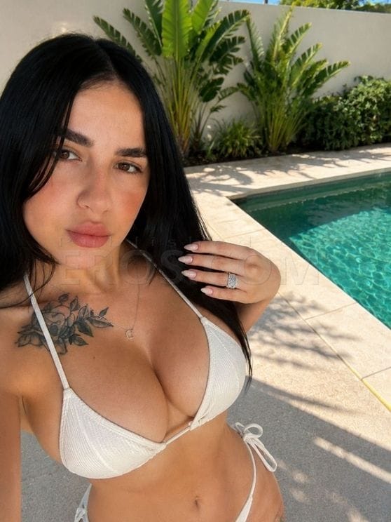 Mia
