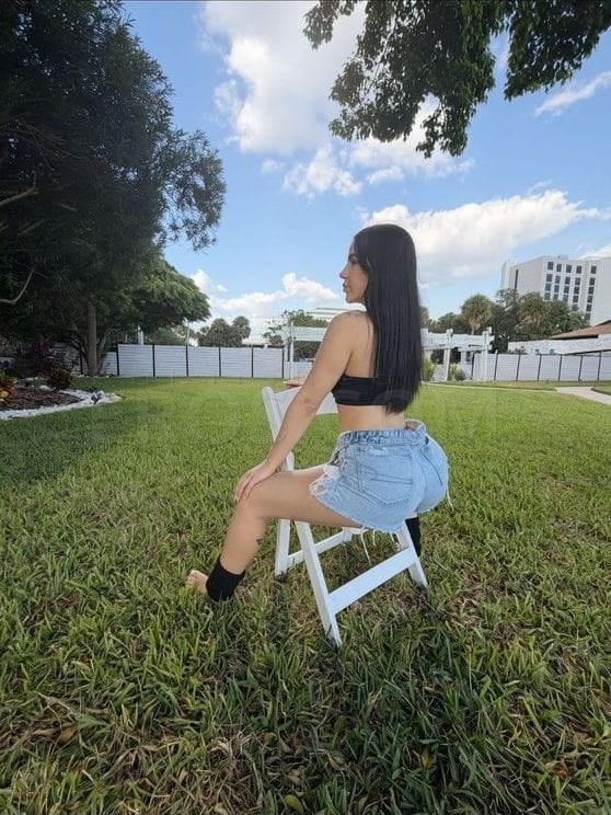 Mia