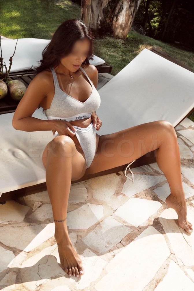 Luna Bellini Brazilian