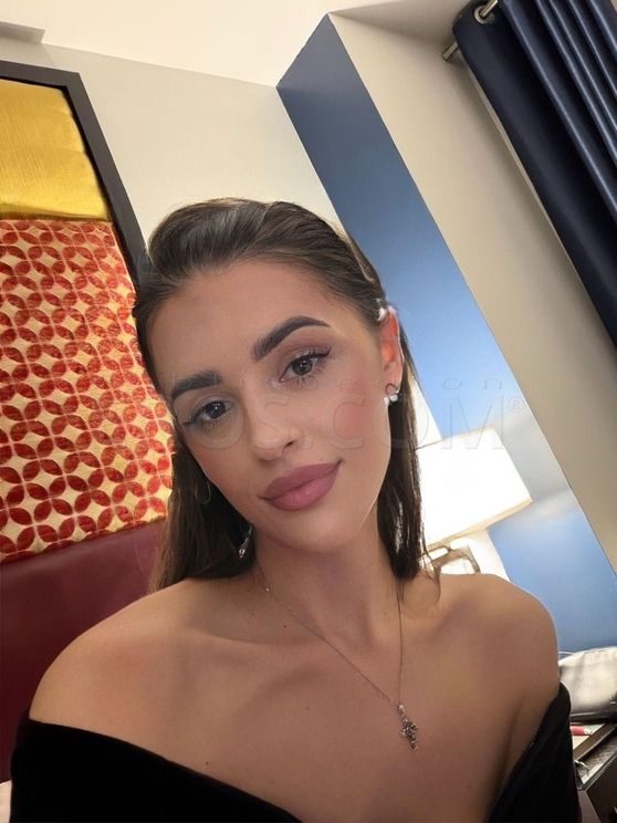 Alexa Oakbrook
