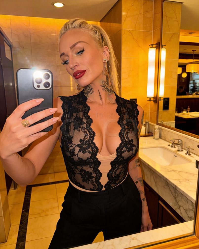 VIP Sophia