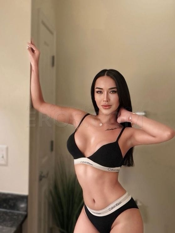 TS TS Gina