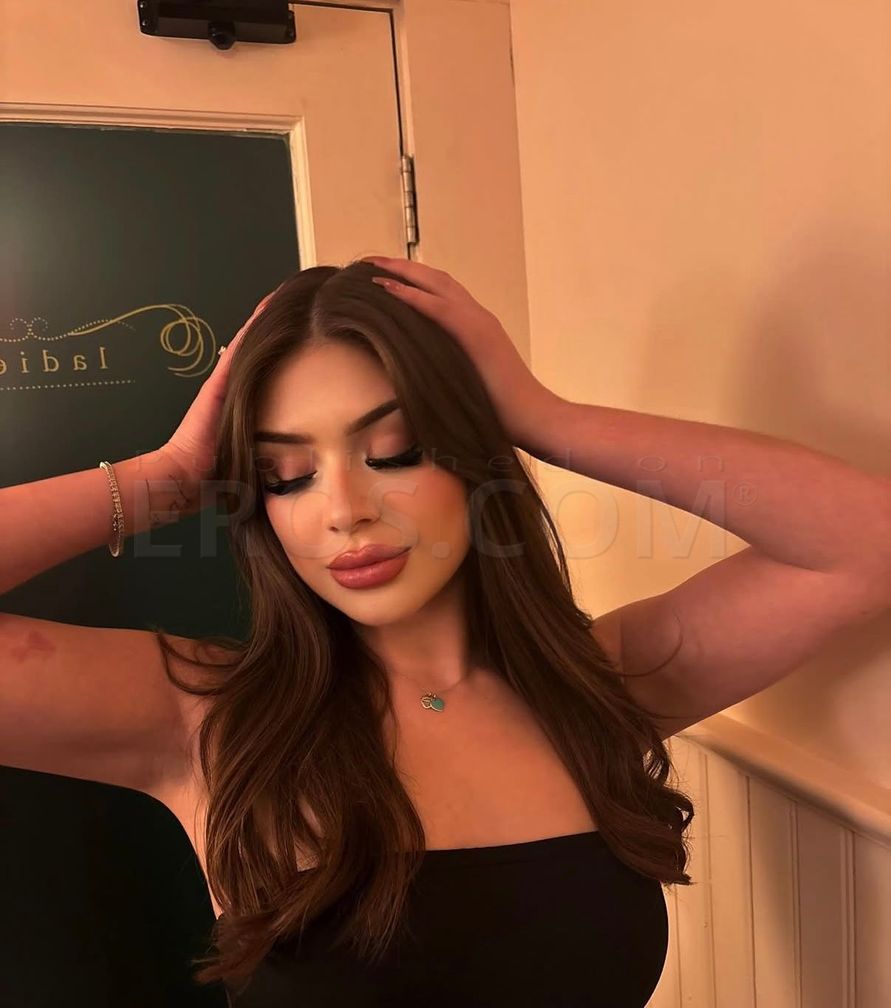 Adult Film Star Winter Jade