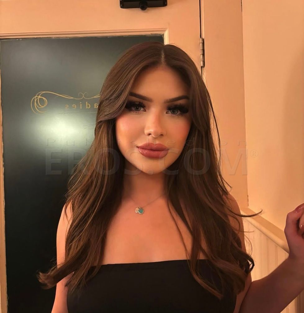 Adult Film Star Winter Jade