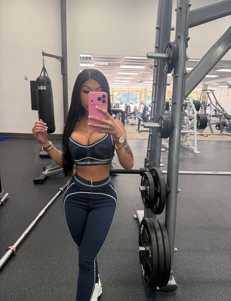 VIP Asian Petite-Candy