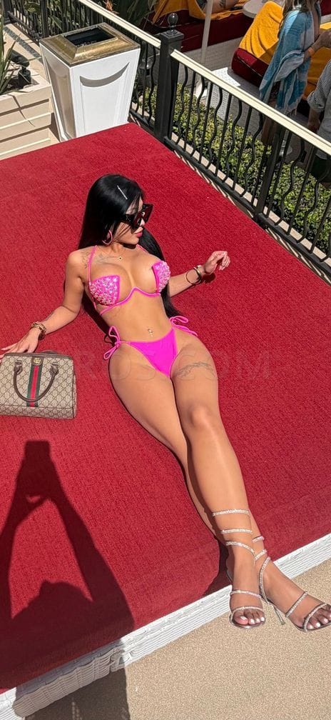 VIP Asian Petite-Candy
