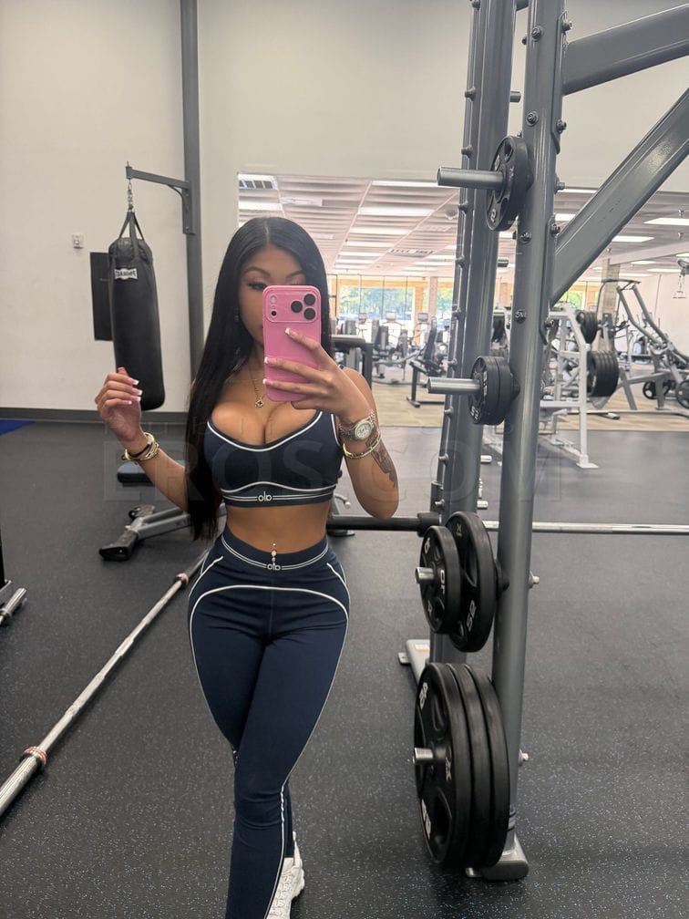 VIP Asian Petite-Candy