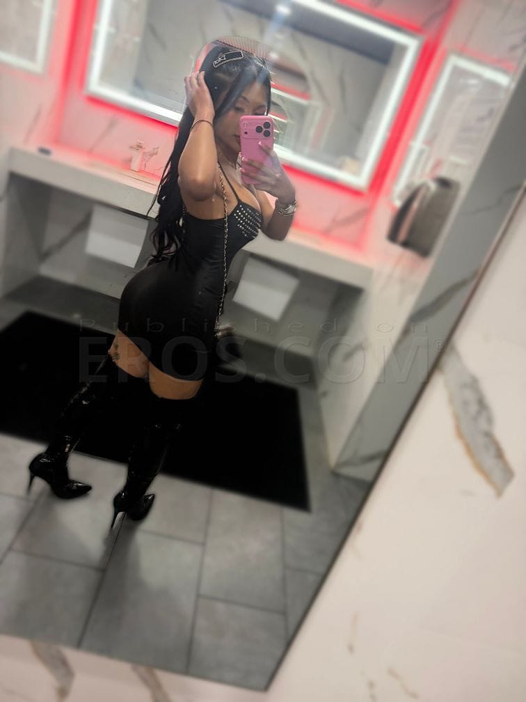 VIP Asian Petite-Candy