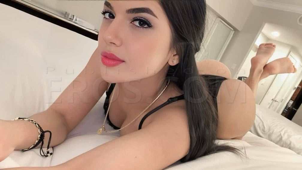 Laura in Novi — photo 3